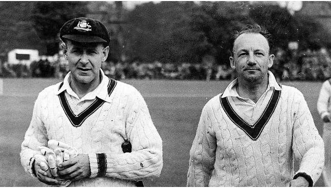 Arthur Morris and Don Bradman in 1948 during an Invincibles tour game in England