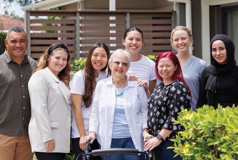 HammondCare client Robyn with her friendly home care team