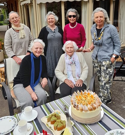Hope Gordon celebrating her 100th birthday surrounded by her daughters Georgina, Nanc,y Janet and Louise, and Kate