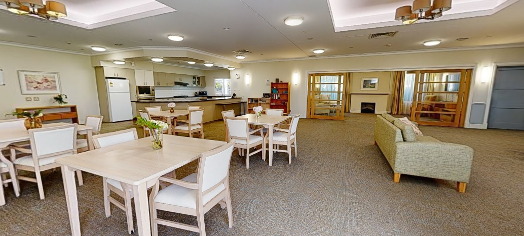 caulfield-tour-interior