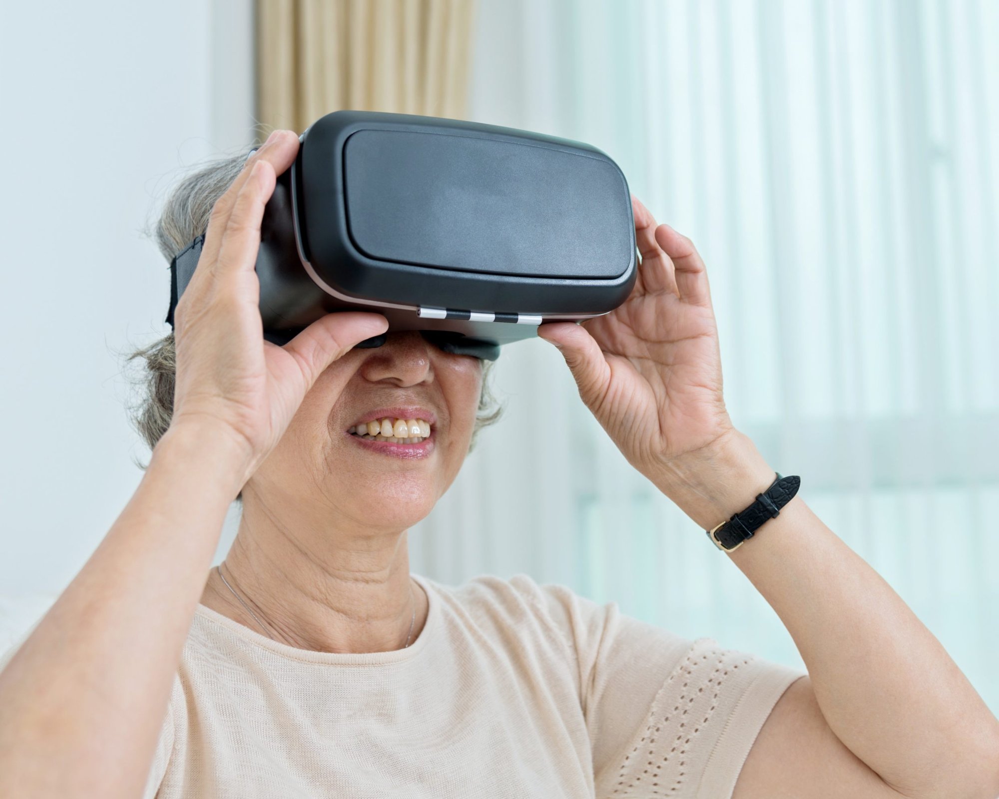 woman-using-VR-headset
